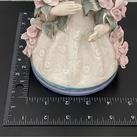 Vintage 40s/50s CORDEY #5054 Victorian Lady With Roses 9” Porcelain Figurine - Picture 9 of 16
